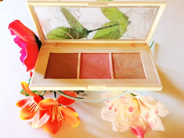 Flower Beauty Lift & Sculpt Contouring Palette Review